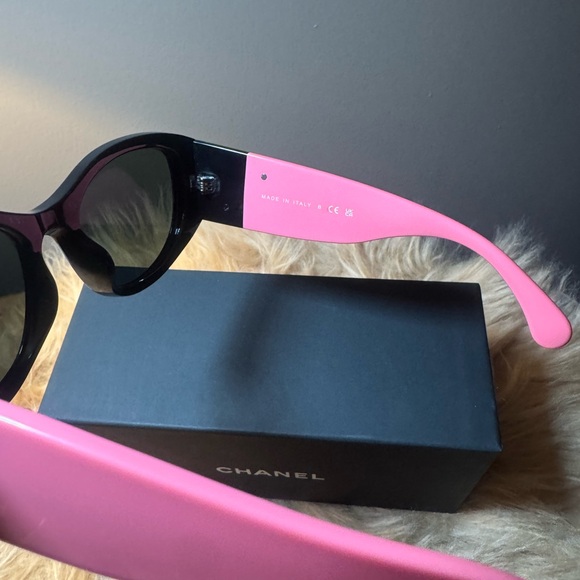 Like New Chanel Pink and Black Sunglasses. - Picture 4 of 5